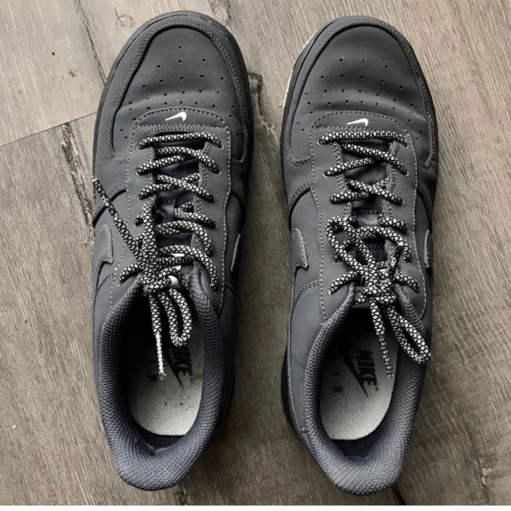 GREY Nike Air Force